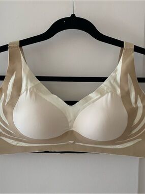 Seamless Nude Wireless Comfort Bra